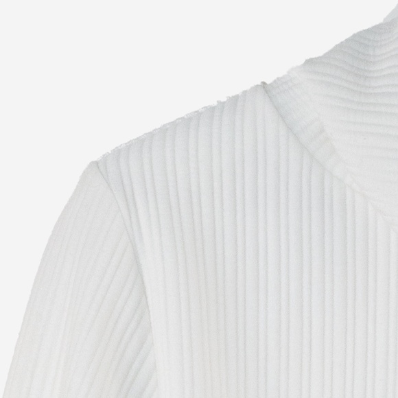 Babaton Thick Ribbed Mockneck Shirt/Sweater Aritzia - Picture 4 of 5